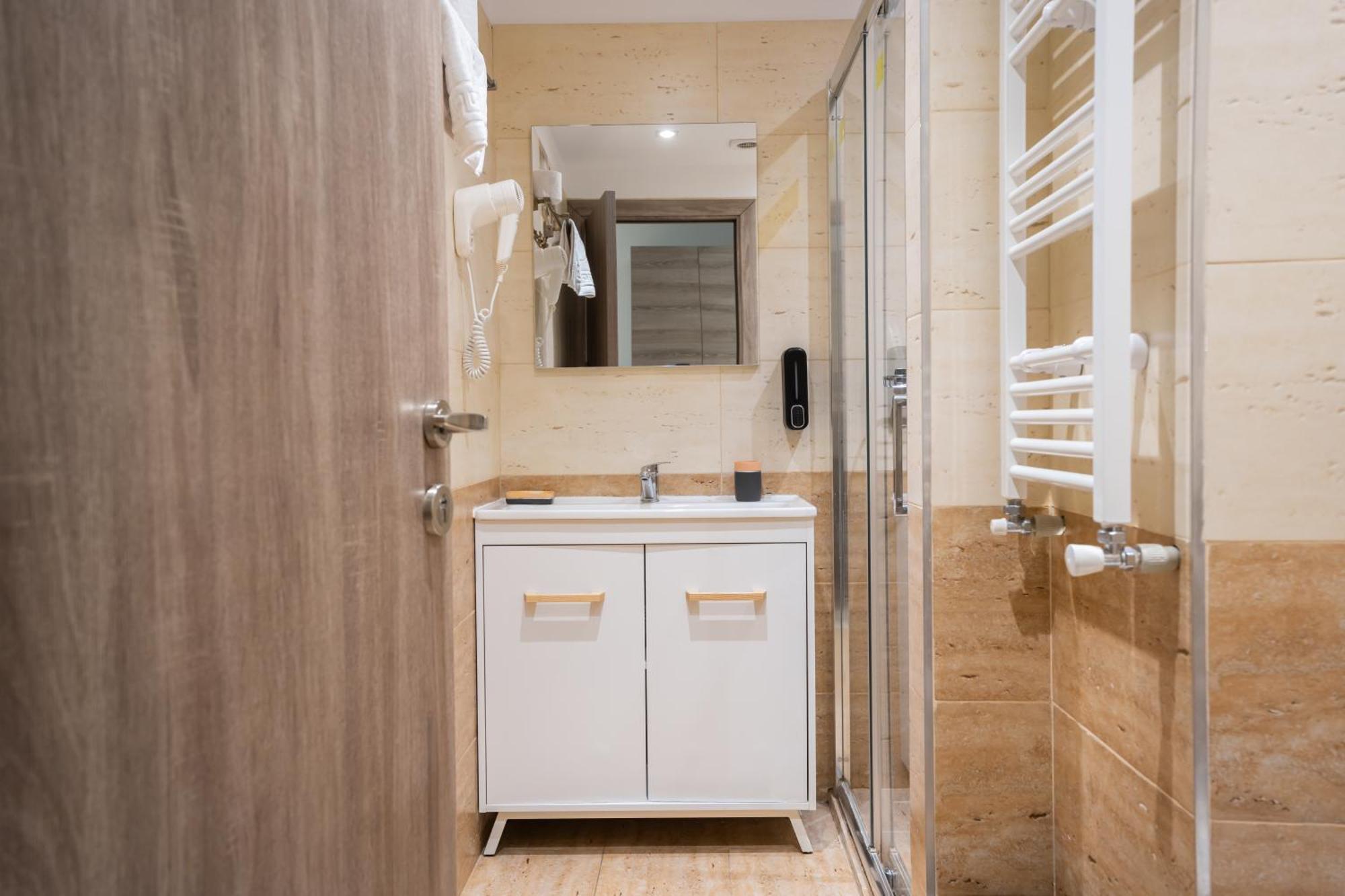 Hotel Liad City Center Βουκουρέστι Εξωτερικό φωτογραφία