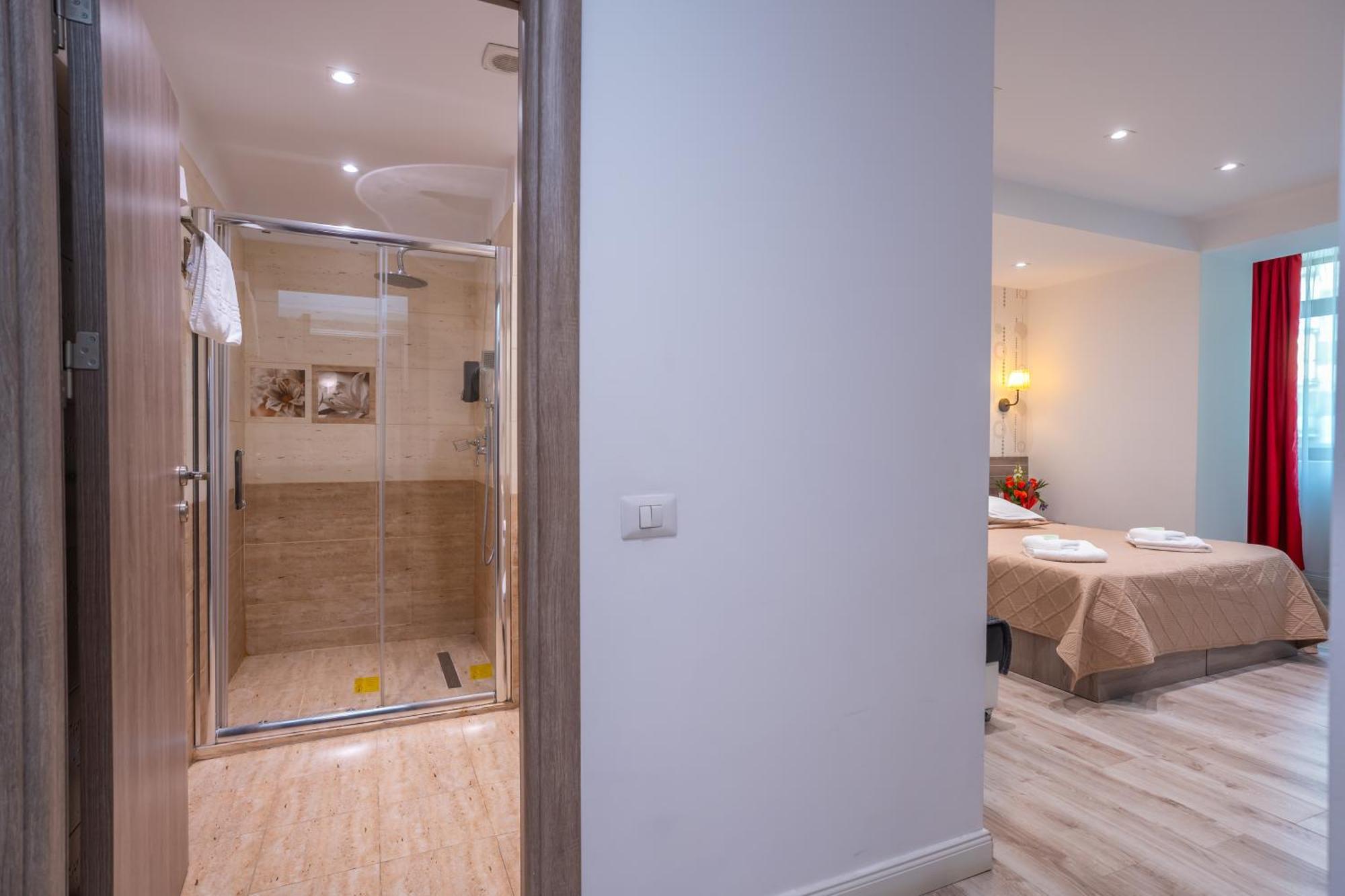 Hotel Liad City Center Βουκουρέστι Εξωτερικό φωτογραφία