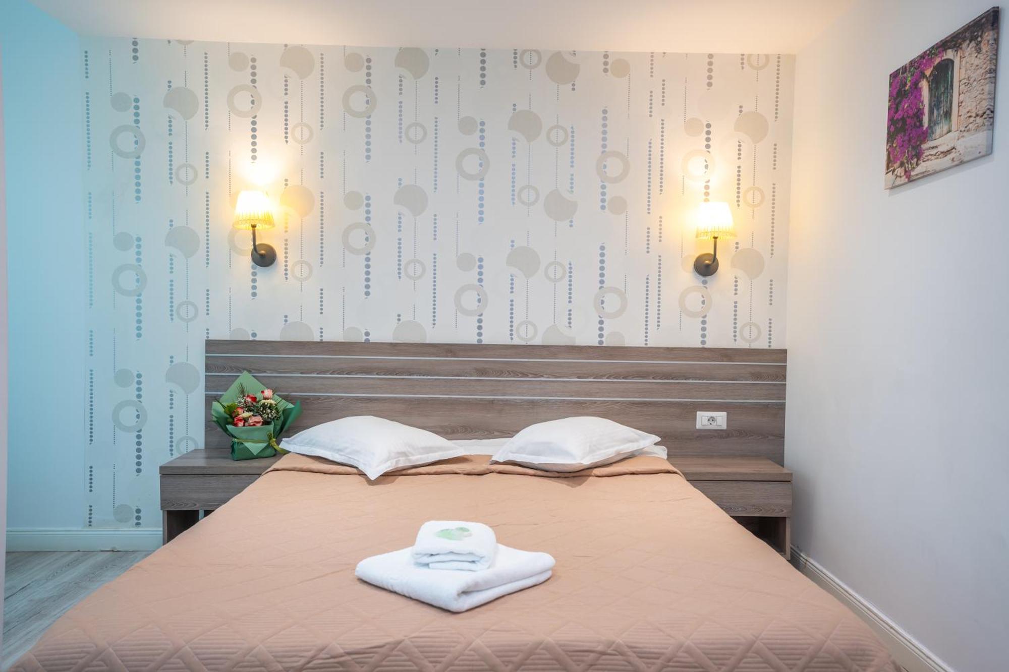Hotel Liad City Center Βουκουρέστι Εξωτερικό φωτογραφία